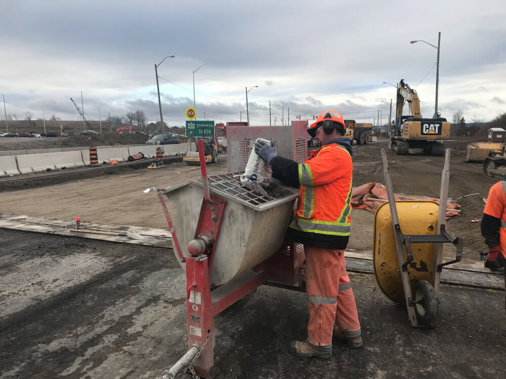Construction Labourer in Canada – Earn $35/Hour!